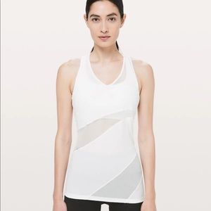 Brand New Lululemon Mesh Racerback size 4